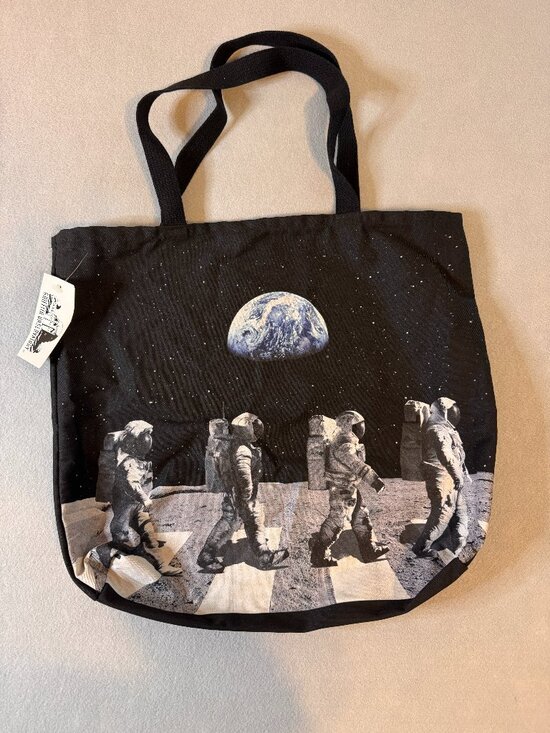 Handbags - Griffith Observatory Black Canvas Tote Astrounaut Moon Space NWT
